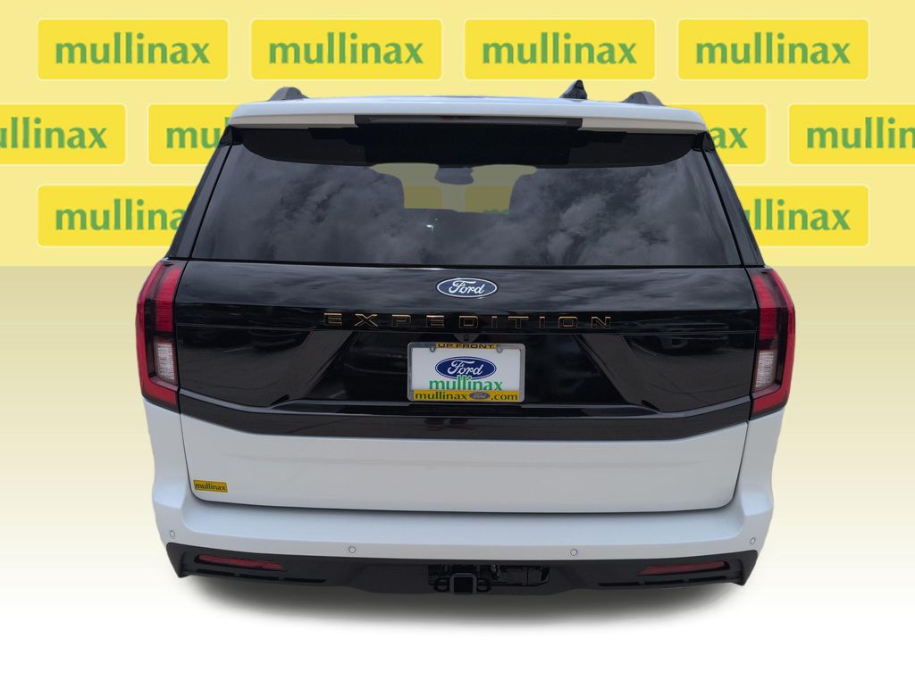 New 2027 White Ford Tremor image 28