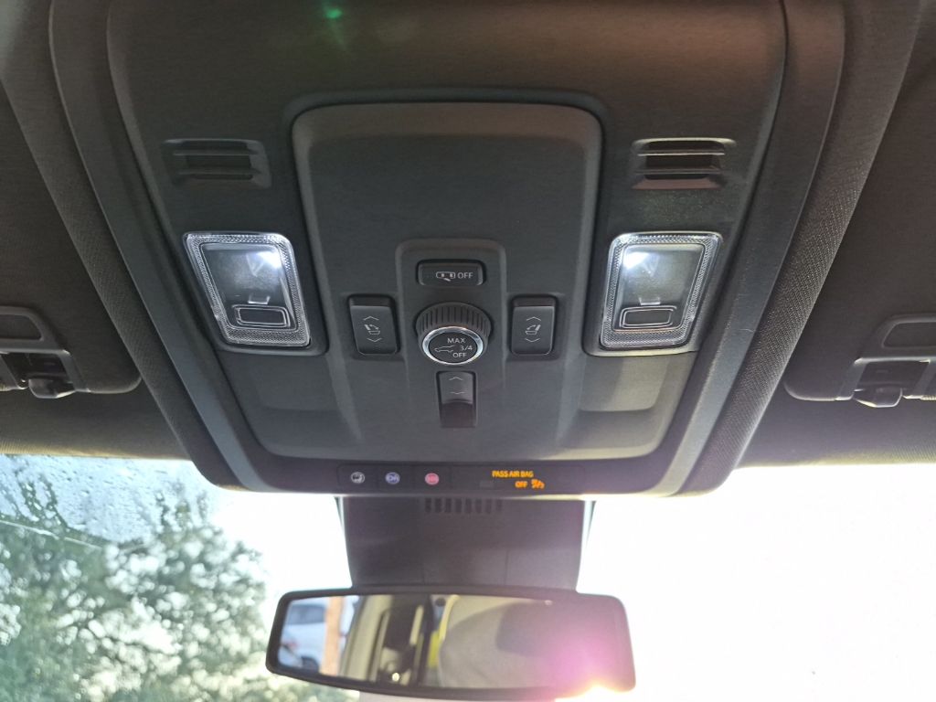 Used Car 2025 Chevrolet Suburban  Premier For Sale Under $70,000 In Austin, Texas