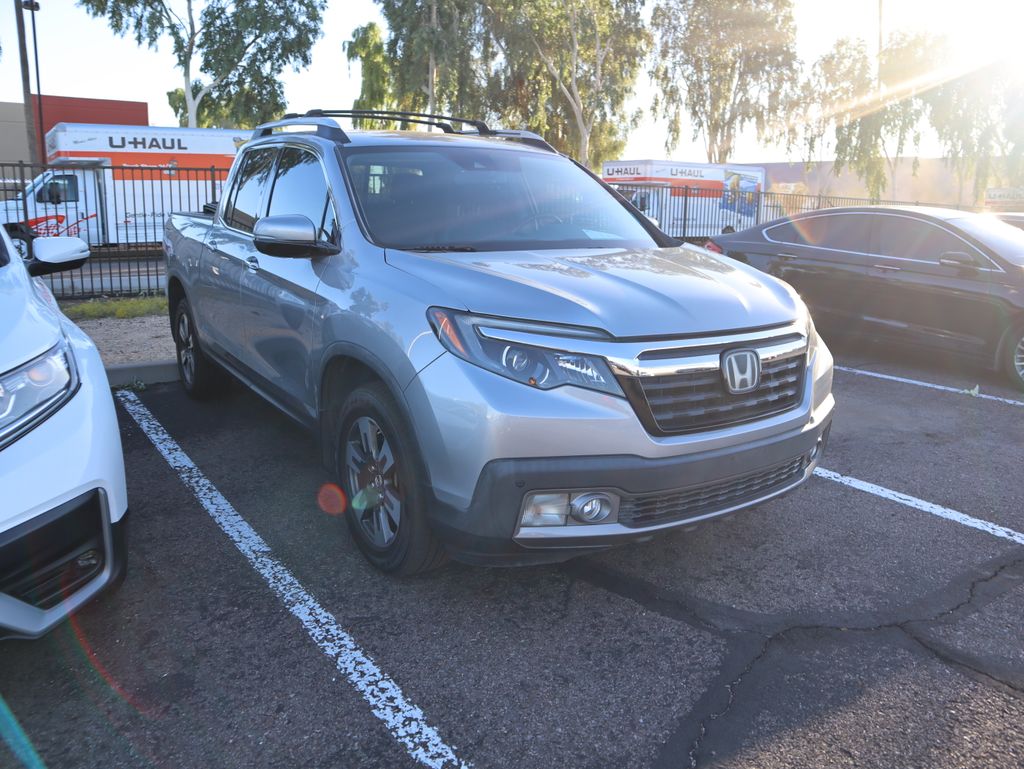 Thumbnail: 2017 Honda Ridgeline - 3