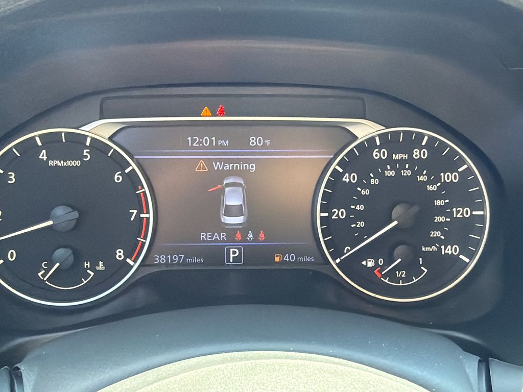 Used 2025 White Nissan 2.5 SV image 26