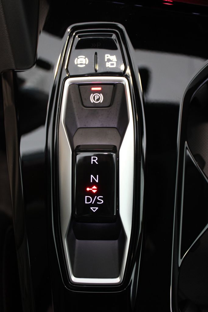 New 2026 Silver Audi 2.0T Premium Plus image 15