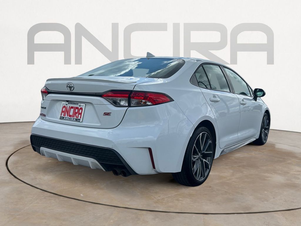 Used Car 2022 Toyota Corolla  Se Nightshade For Sale Under $20,000 In Floresville, Texas