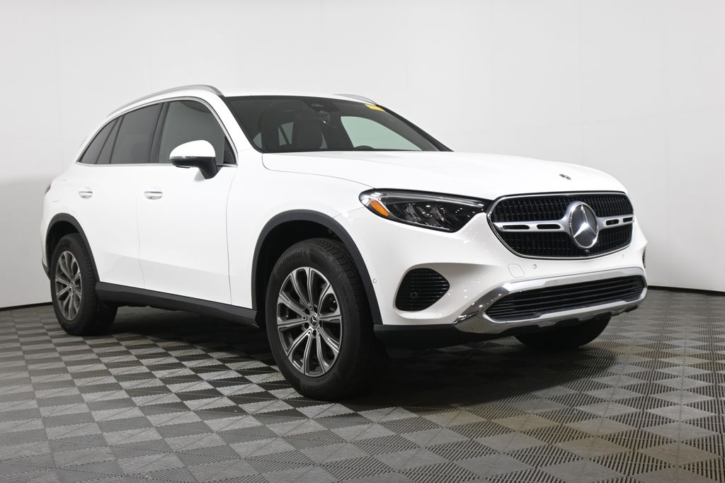 Thumbnail: 2024 Mercedes-Benz GLC - 9