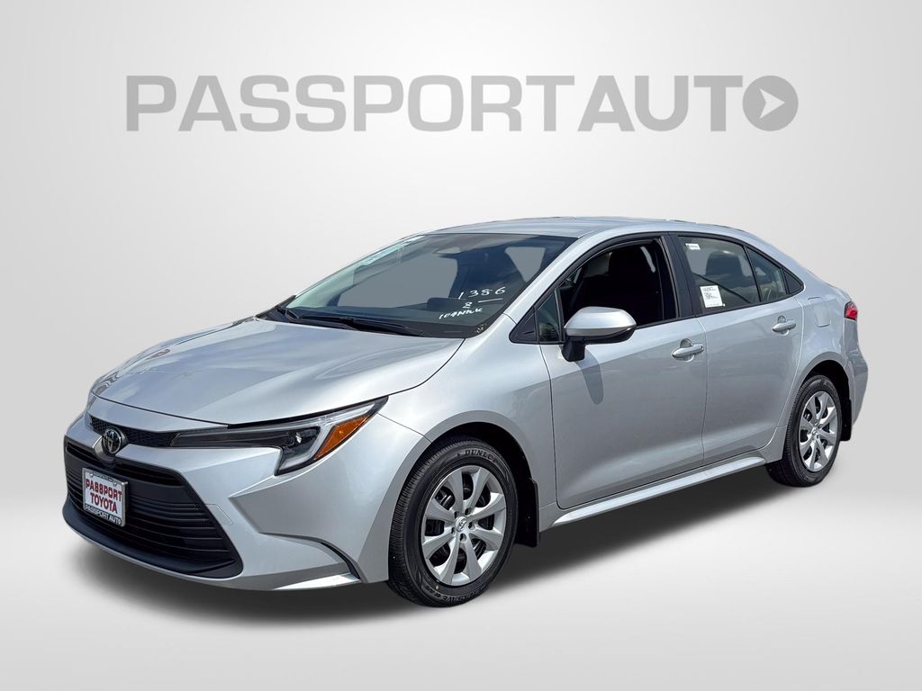 Classic Silver Metallic 2026 Toyota Corolla Hybrid Sedan Front-Wheel Drive Automatic