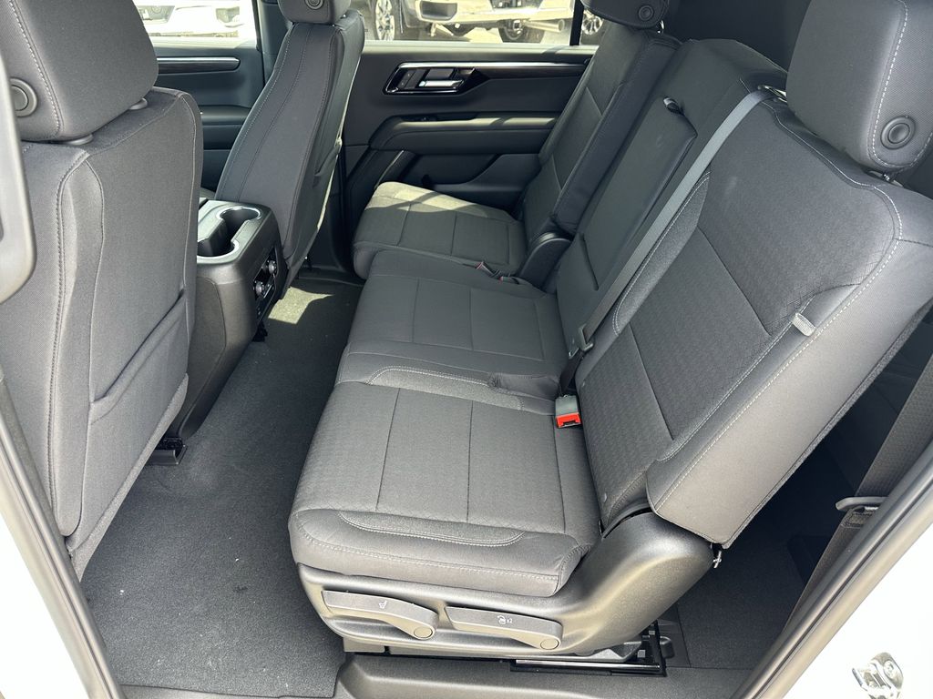 new 2026 Chevrolet Suburban car, priced at $64,495