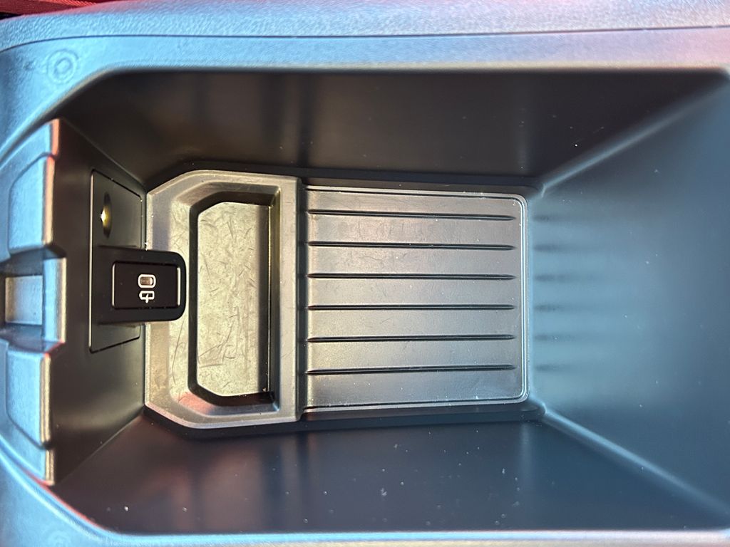 Thumbnail: 2023 BMW X4 - 28