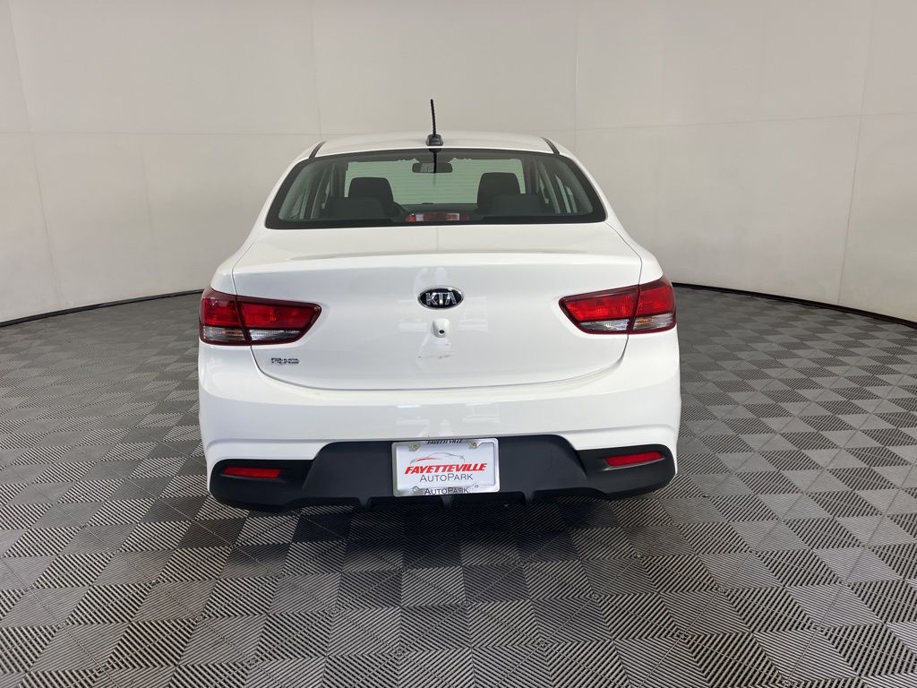 2020 Kia Rio LX 8