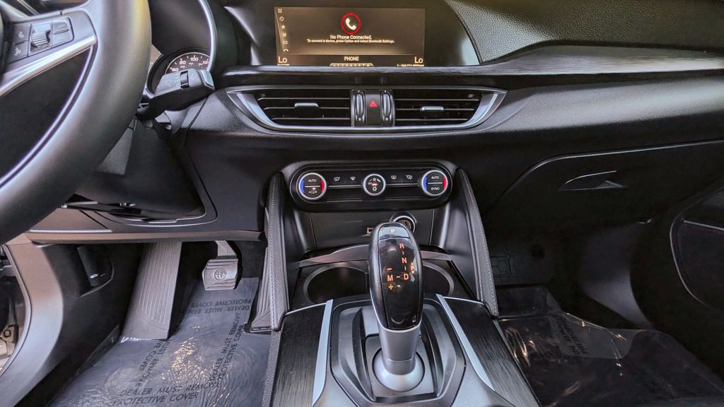 Used 2018 Alfa Romeo Stelvio Base 4D Sport Utility