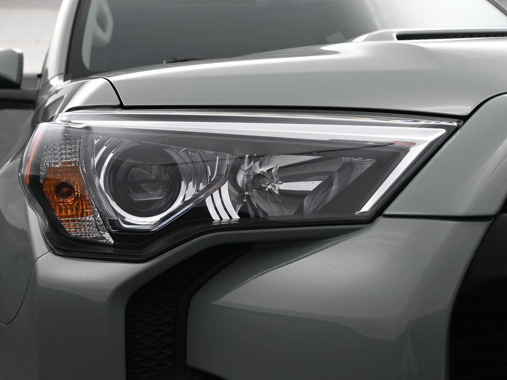 2022 Toyota 4Runner TRD Off-Road Premium