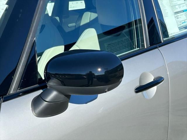 Thumbnail: 2026 MINI Cooper - 10