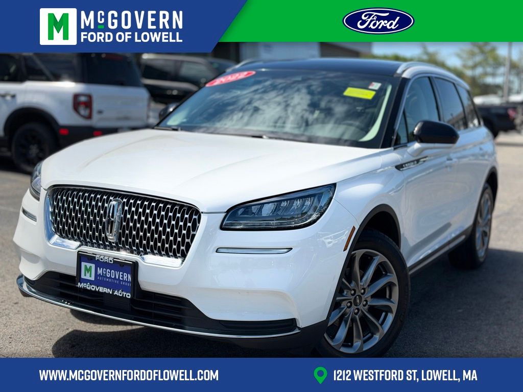 White Metallic 2022 Lincoln Corsair Standard AWD SUV / Crossover All-Wheel Drive 8-Speed Automatic