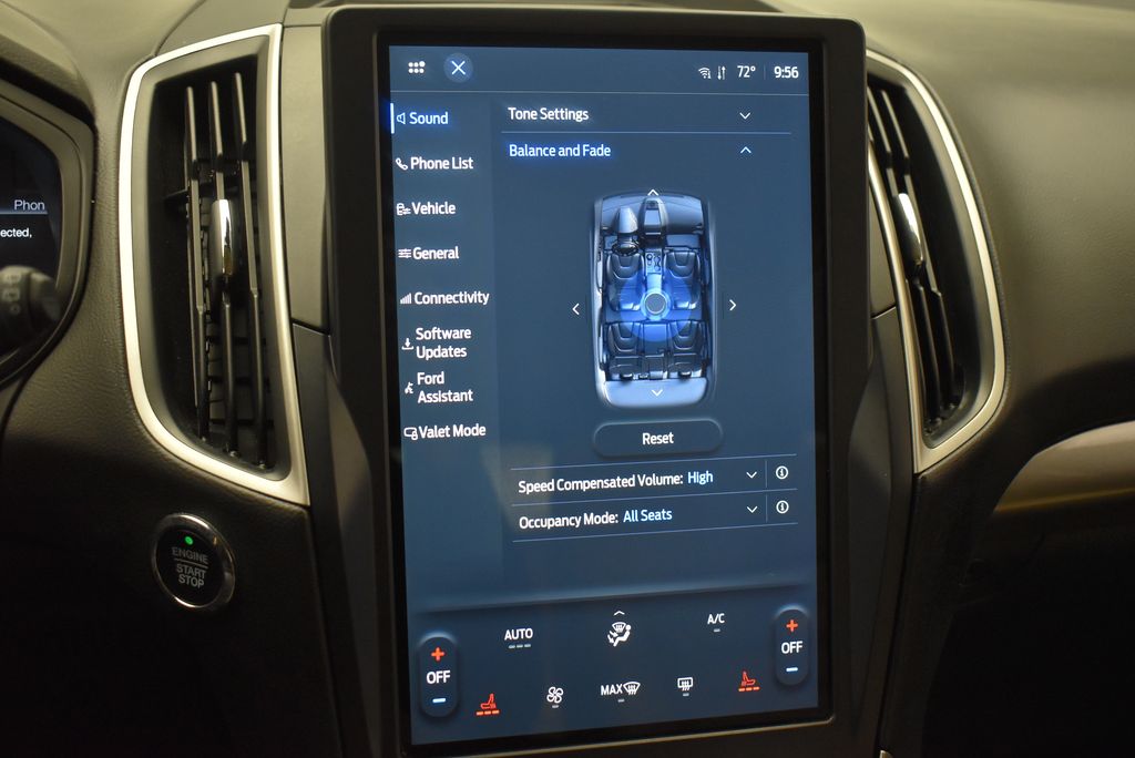 Thumbnail: 2023 Ford Edge - 21