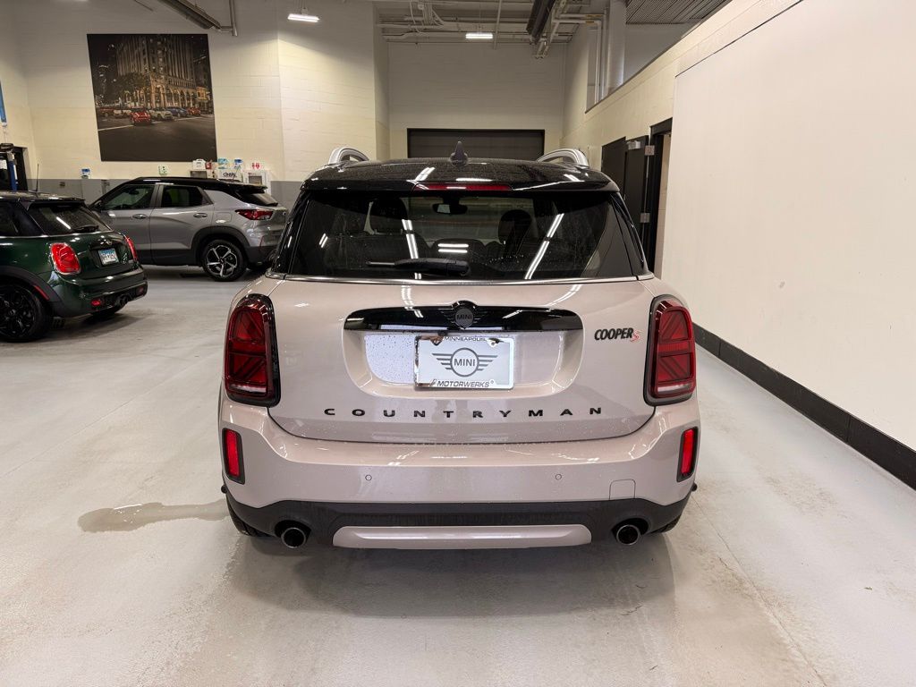 2023 MINI Cooper Countryman S 4