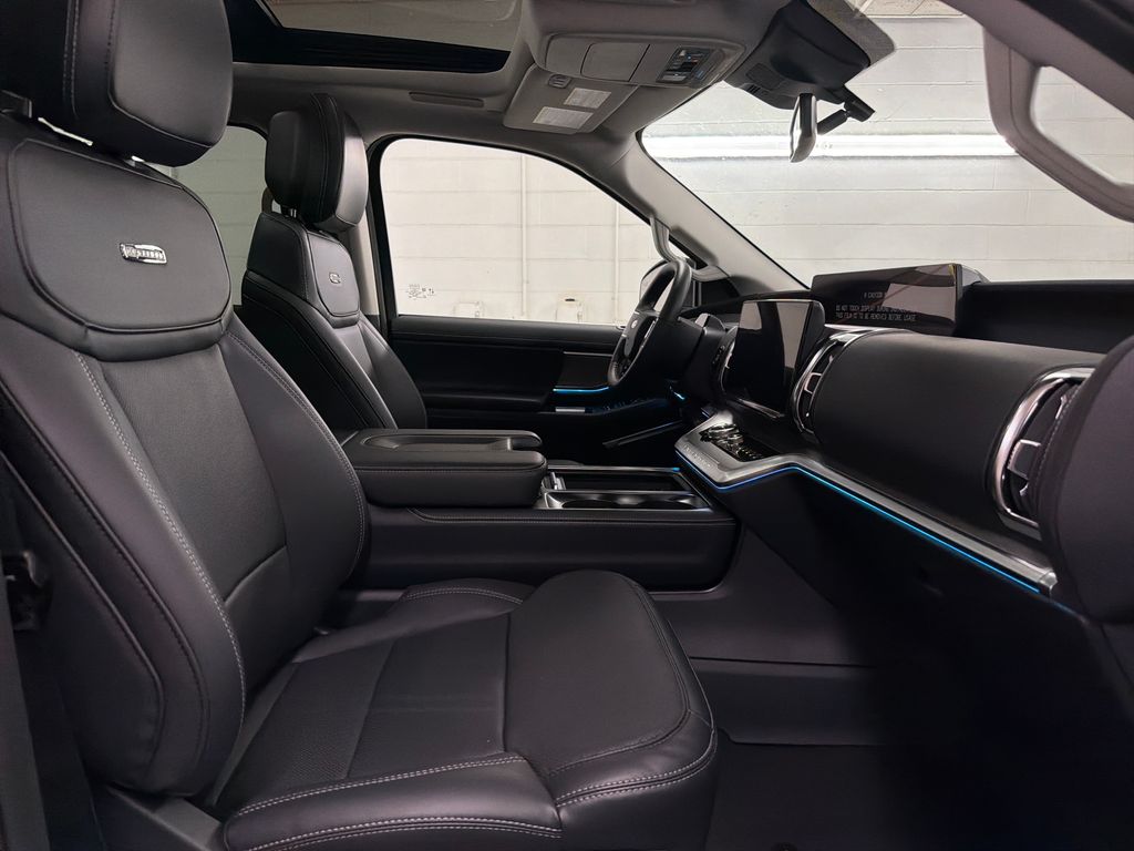 New 2026 Black Ford Platinum image 29