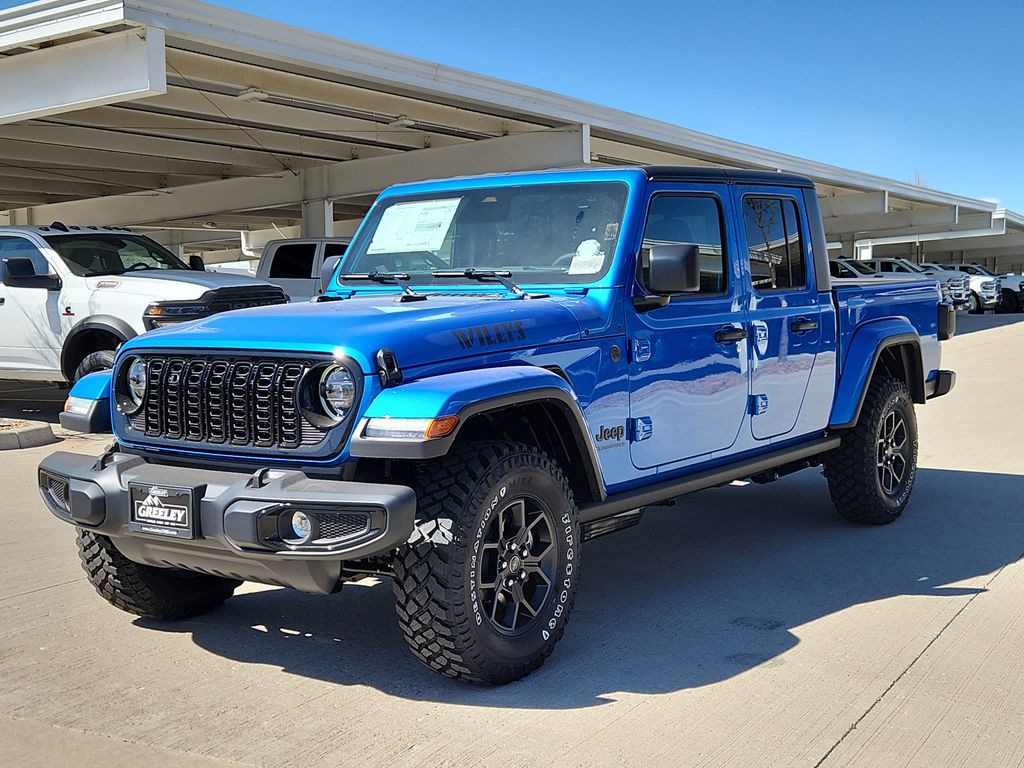 View vehicle photo 4