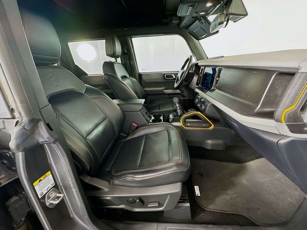 Thumbnail: 2022 Ford Bronco - 27