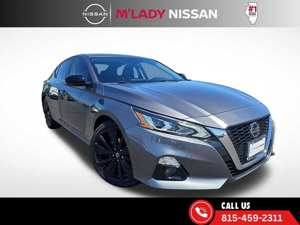 2022 Nissan Altima 2.5 SR's photo
