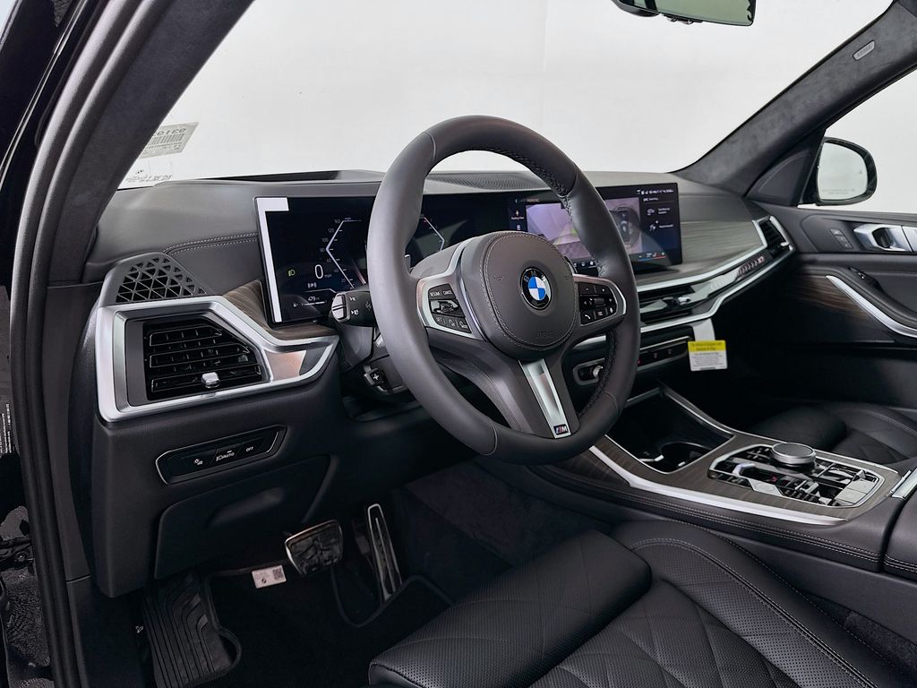 Thumbnail: 2026 BMW X7 - 9