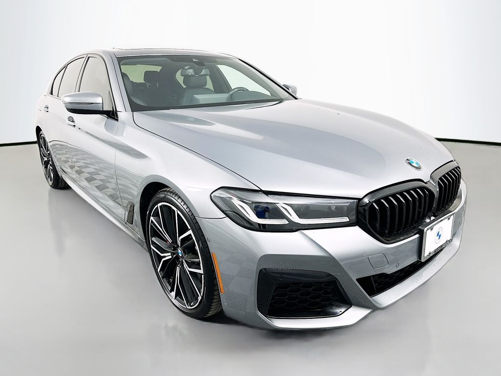 Thumbnail: 2023 BMW 5 Series - 3