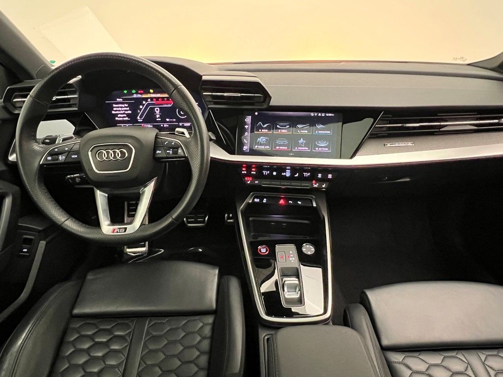 Thumbnail: 2022 Audi RS 3 - 16