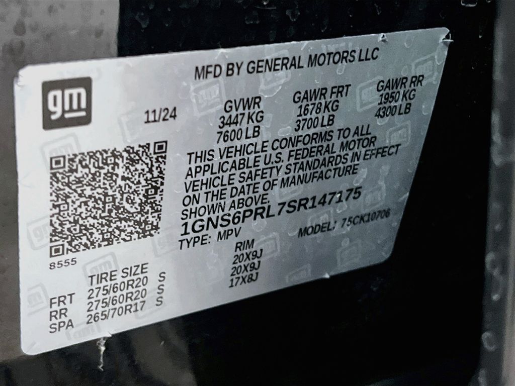 Used 2025 Black Chevrolet Z71 image 35