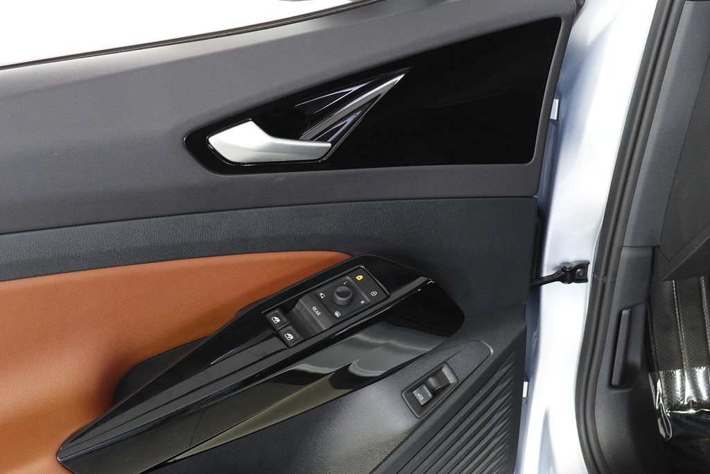 Thumbnail: 2022 Volkswagen ID.4 - 12