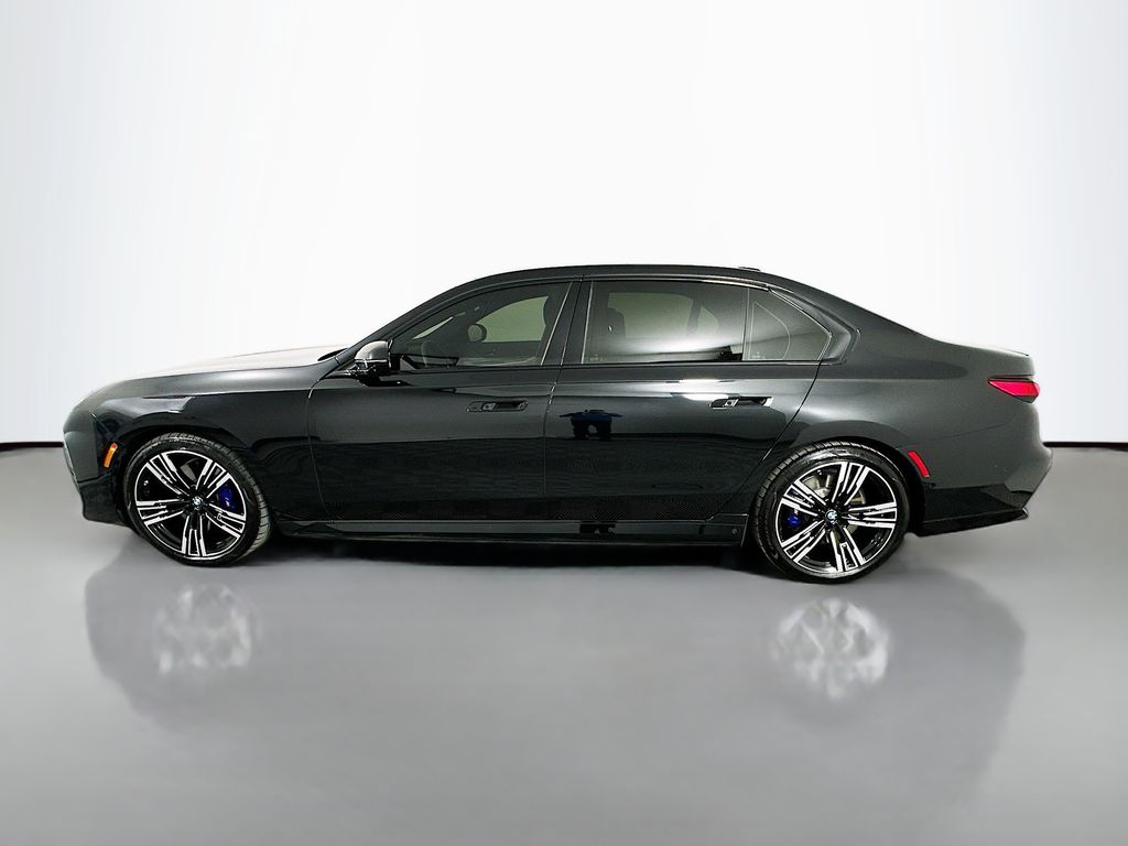 Thumbnail: 2025 BMW i7 - 8