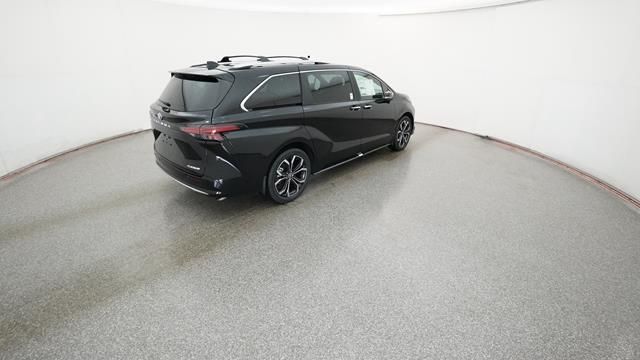 2025 Toyota Sienna Platinum 3