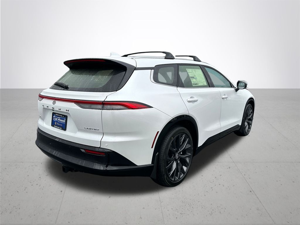 2025 Toyota Crown Signia Limited