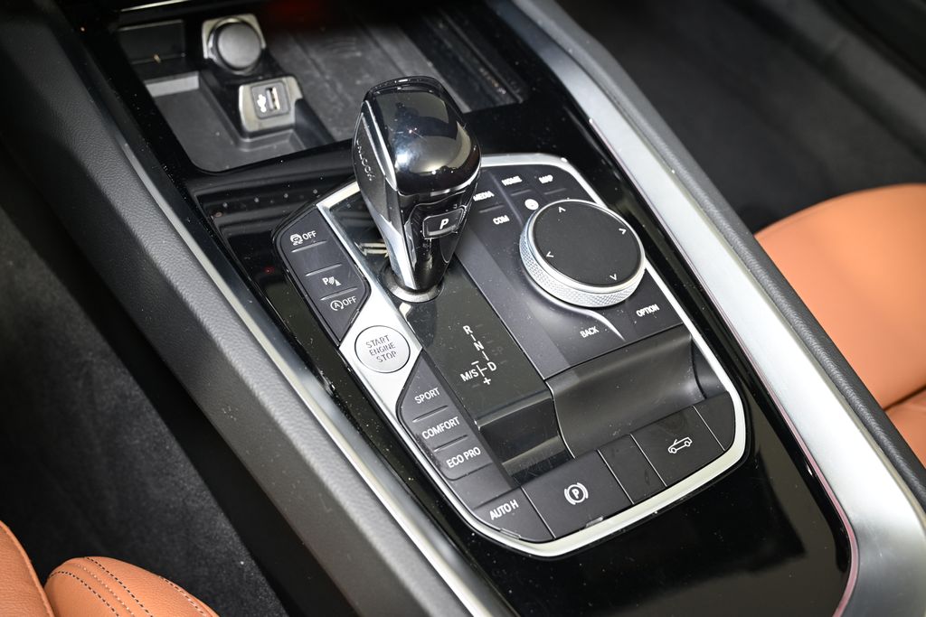 Thumbnail: 2024 BMW Z4 - 27