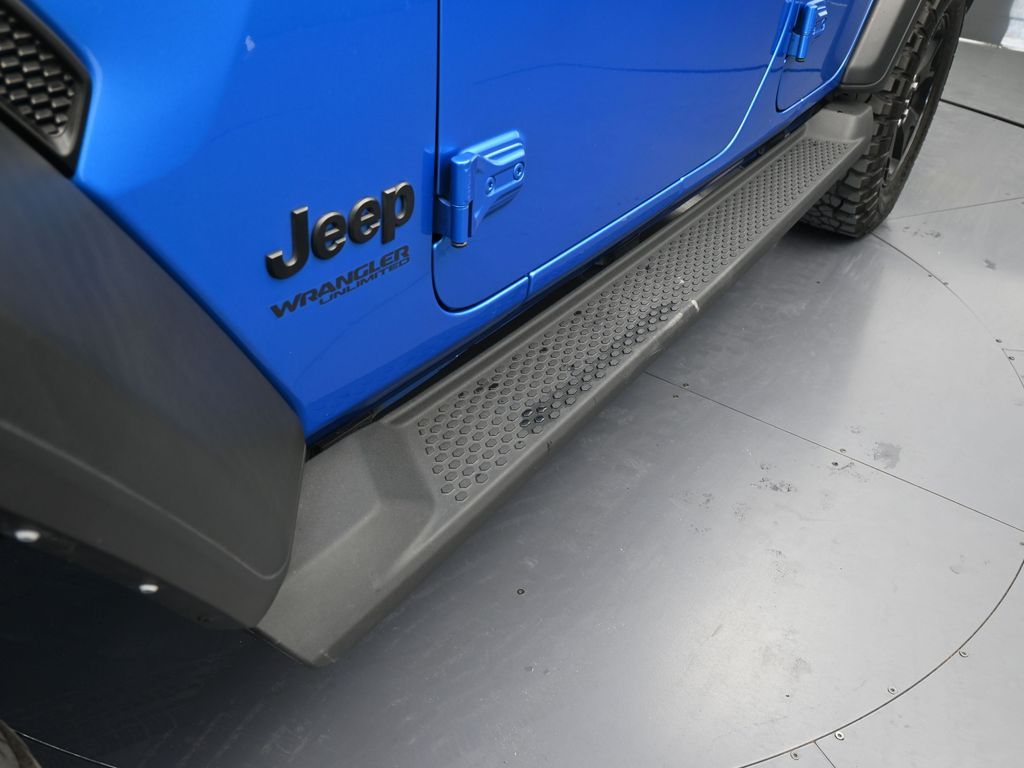 Used 2022 Hydro Blue Pearl Coat Jeep Unlimited Willys image 31