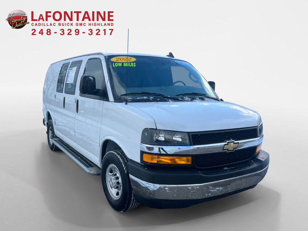 2022 Chevrolet Express 2500 Work Van 3