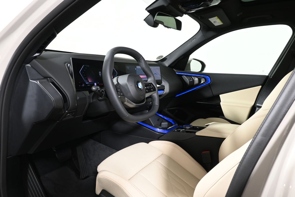 Thumbnail: 2026 BMW X3 - 14