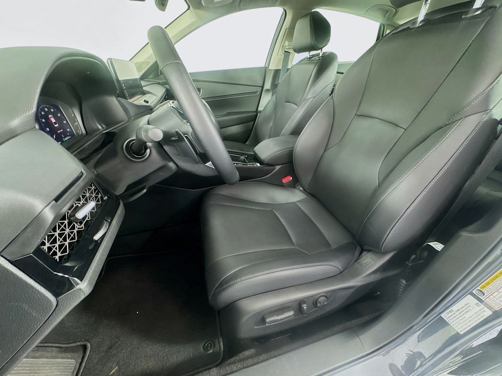 Used Car 2025 Honda Accord Hybrid  Touring For Sale Under $35,000 In Austin, Texas