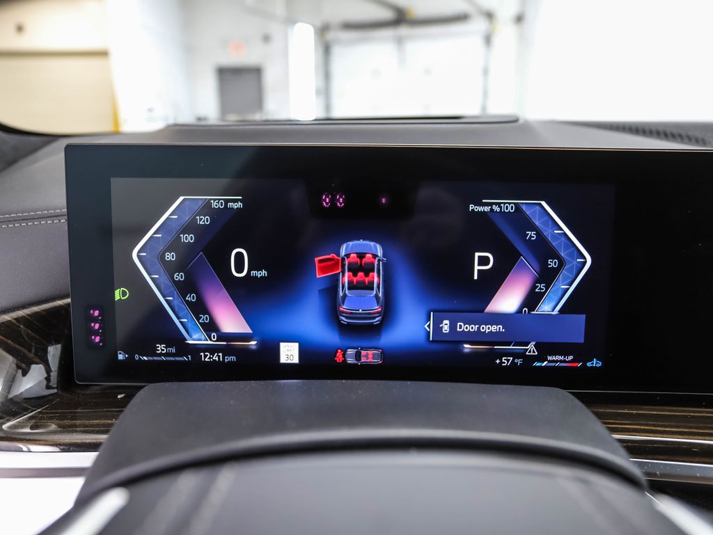 Thumbnail: 2023 BMW X7 - 14