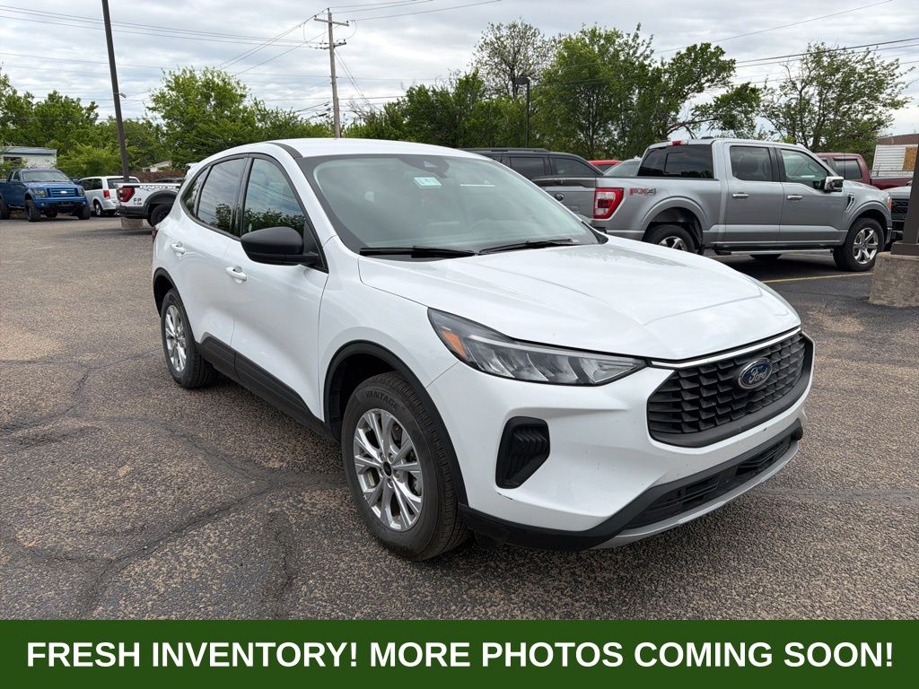 Oxford White 2025 Ford Escape Active AWD SUV / Crossover All-Wheel Drive 8-Speed Automatic