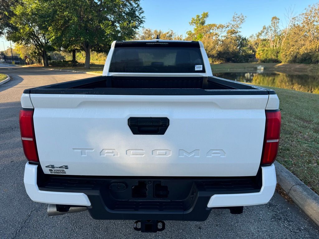 2024 Toyota Tacoma SR5 4