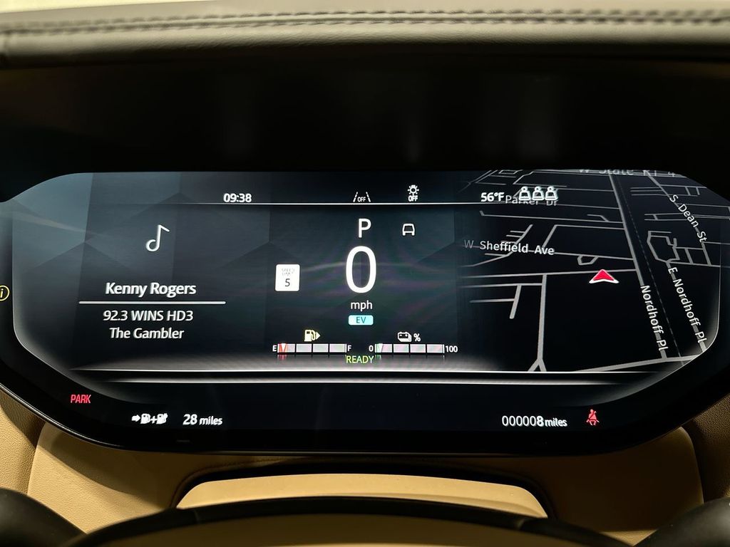 Thumbnail: 2026 Land Rover Range Rover - 15