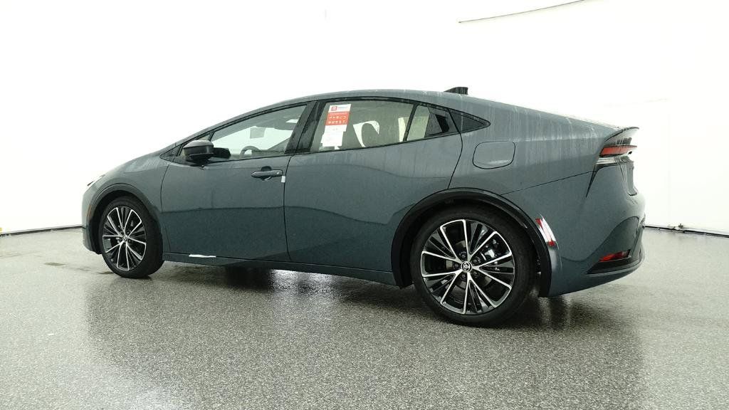 Thumbnail: 2026 Toyota Prius - 9