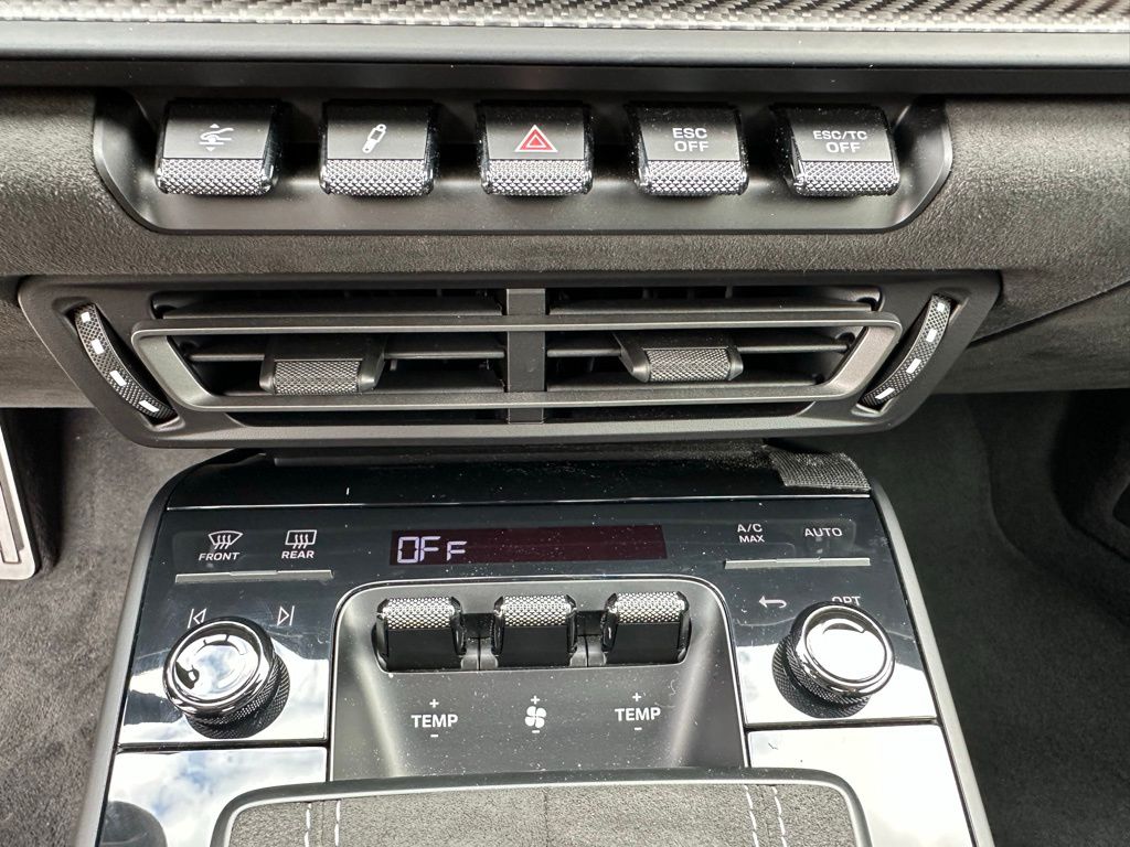 Thumbnail: 2025 Porsche 911 - 25