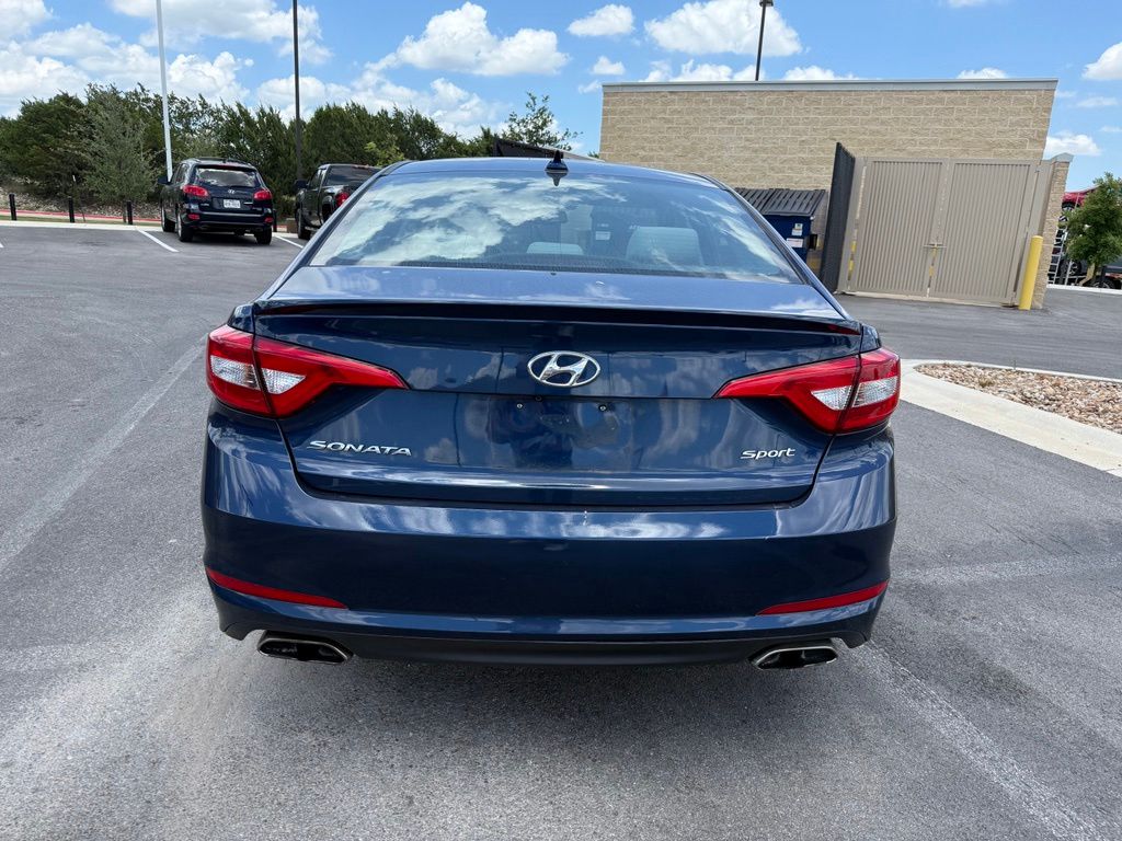 Thumbnail: 2015 Hyundai Sonata - 5