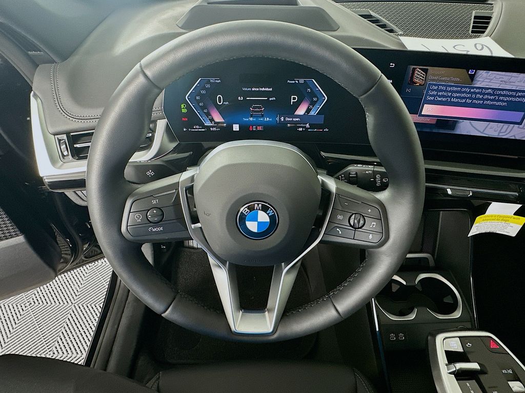 Thumbnail: 2026 BMW X1 - 10