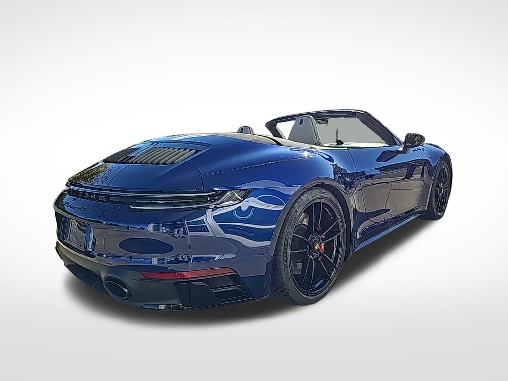 2023 Porsche 911 Carrera 4S 5