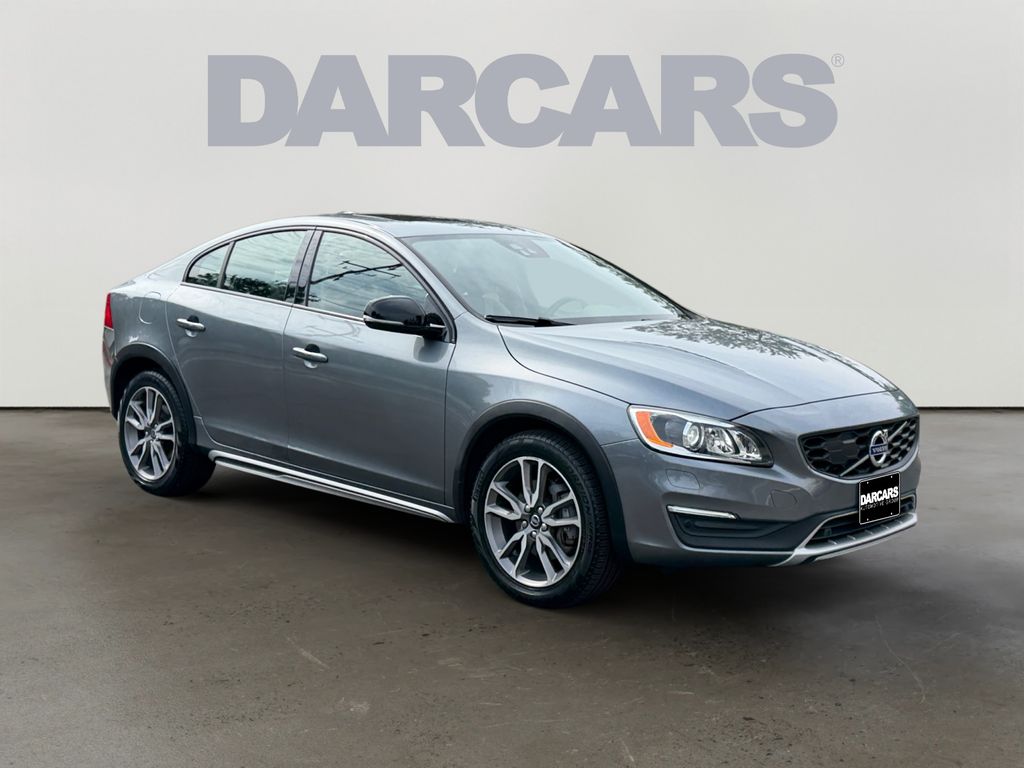 2016 Volvo S60 Cross Country Platinum