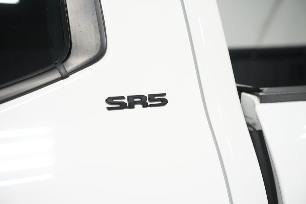 Thumbnail: 2023 Toyota Tundra - 12