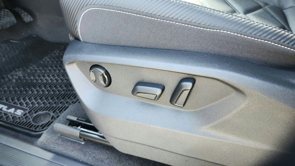 2026 Volkswagen Atlas Cross Sport