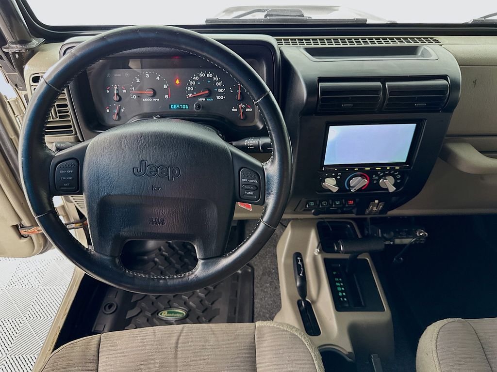 Thumbnail: 2004 Jeep Wrangler - 21