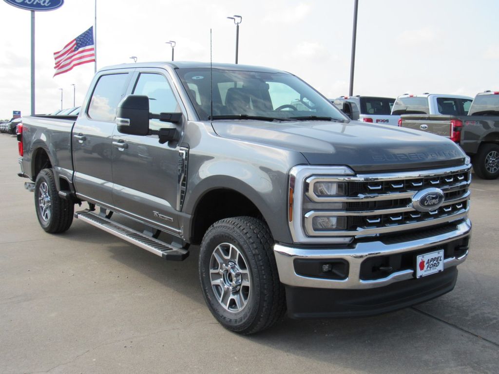 2026 Ford F-250SD Lariat
