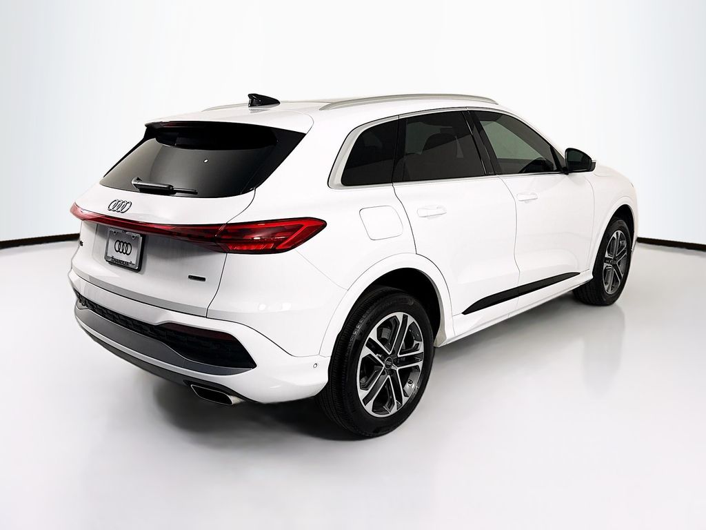 Thumbnail: 2025 Audi Q5 - 5
