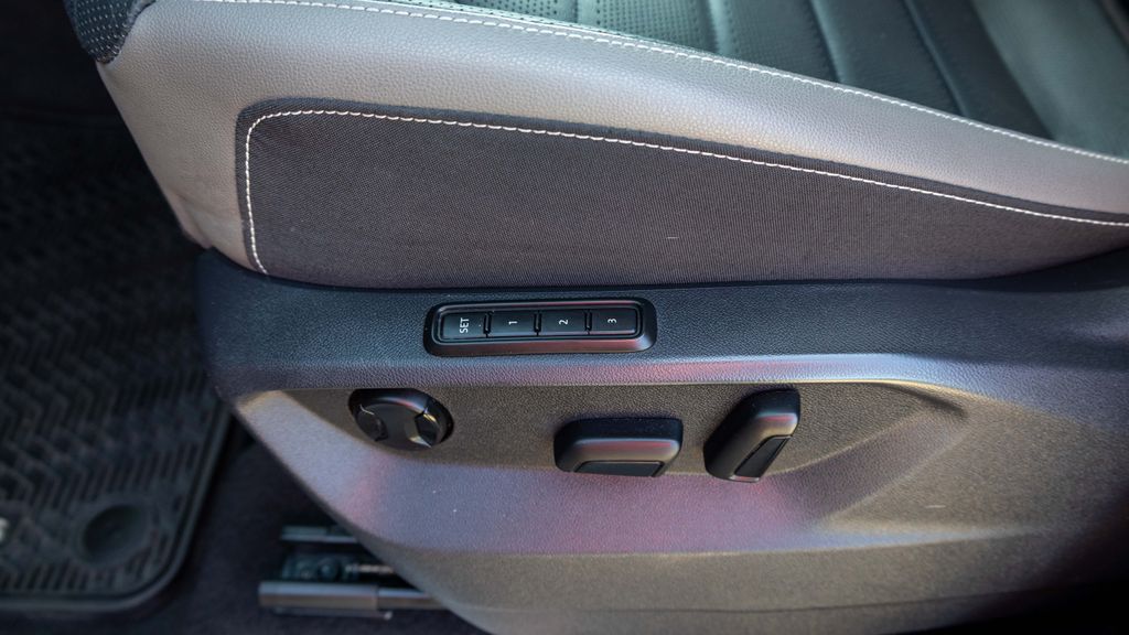 Used 2021 Volkswagen Atlas 2.0T SEL Premium 4D Sport Utility